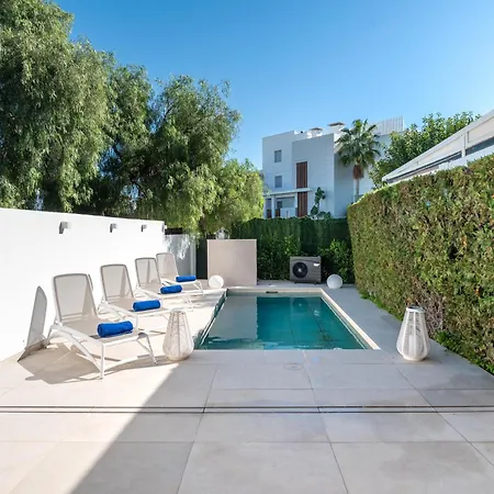 Espectacular Adosada A Escasos Metros De La Playa