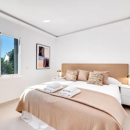 Espectacular Adosada A Escasos Metros De La Playa Marbellac