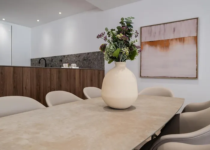 Espectacular Adosada A Escasos Metros De La Playa Marbella