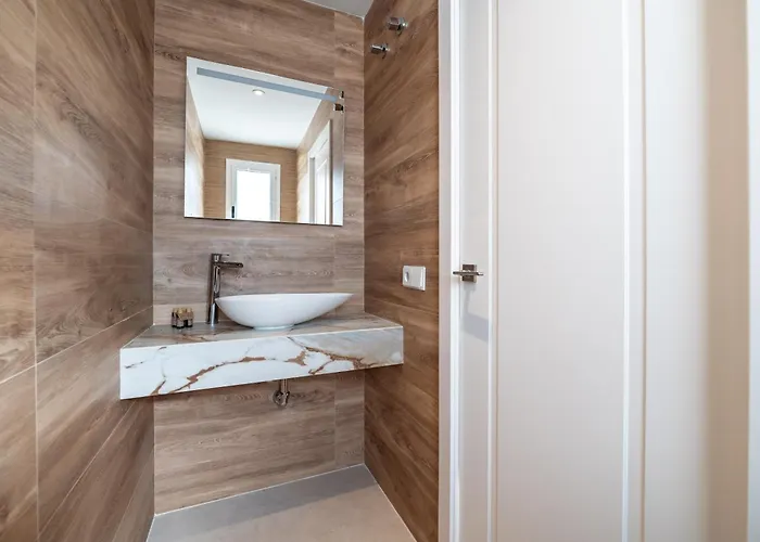 Espectacular Adosada A Escasos Metros De La Playa