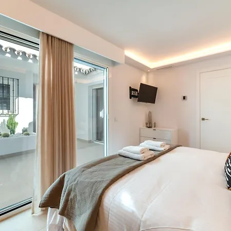 Espectacular Adosada A Escasos Metros De La Playa * マルベーリャ